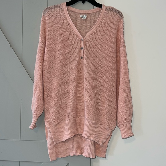 American Eagle Sweater - Picture 1 of 5